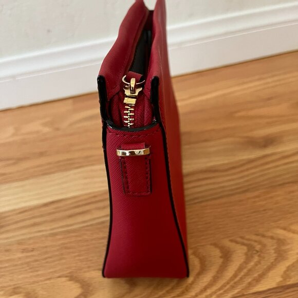 KATE SPADE Red Leather Medium Crossbody Purse NEW Cameron St Heirloom PXRUA053 - Picture 3 of 4